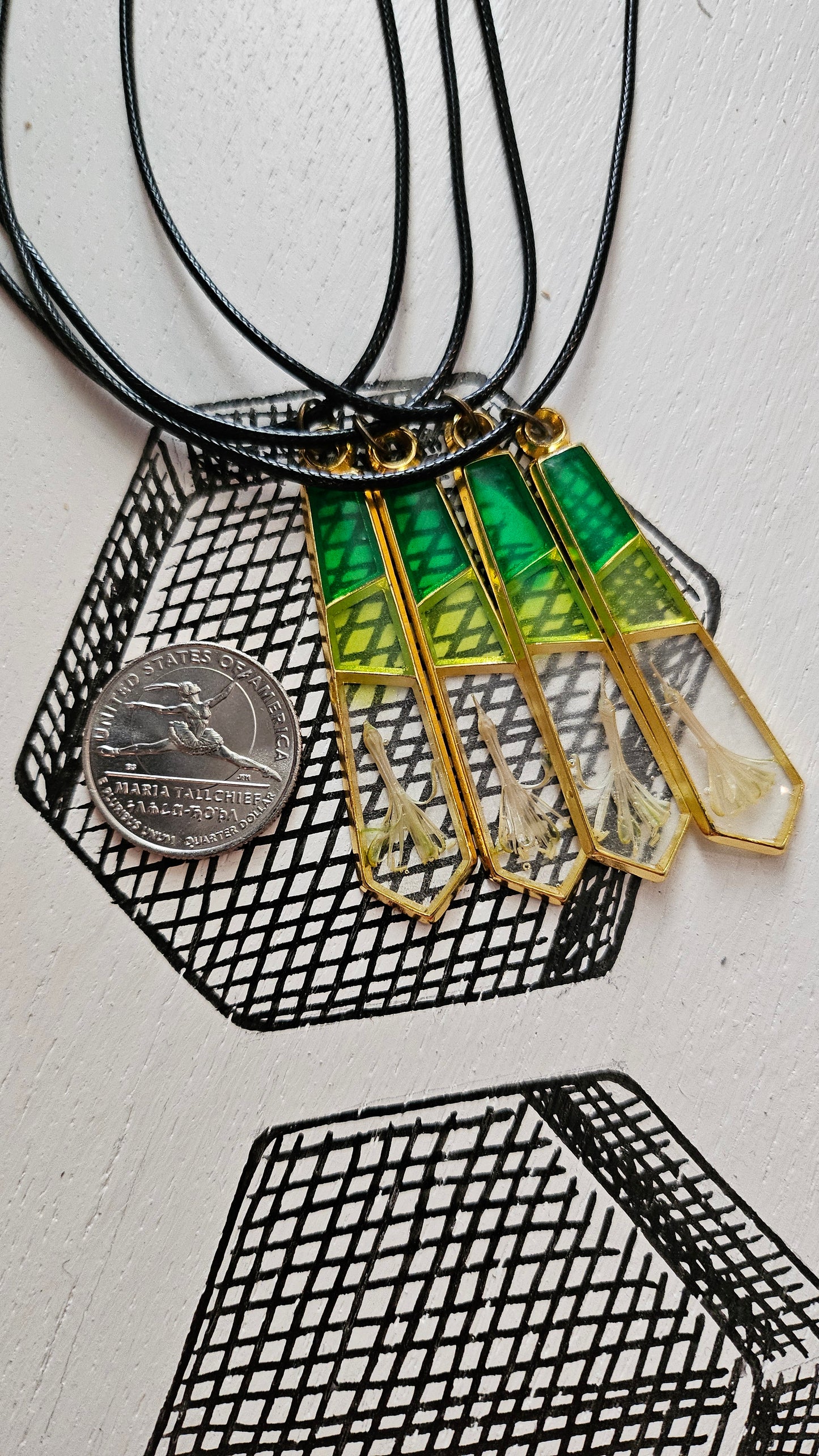 Spotted Dracaena Flower Pendant (Made with Resin)