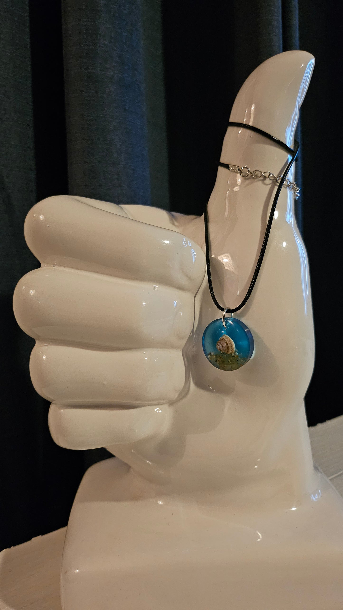 Small Circle Shell Pendant (Handmade with Resin)