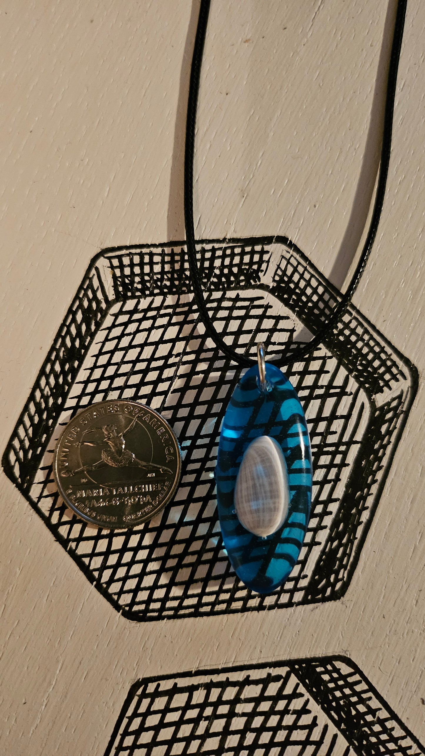 Oval Shell Pendant (Handmade with Resin