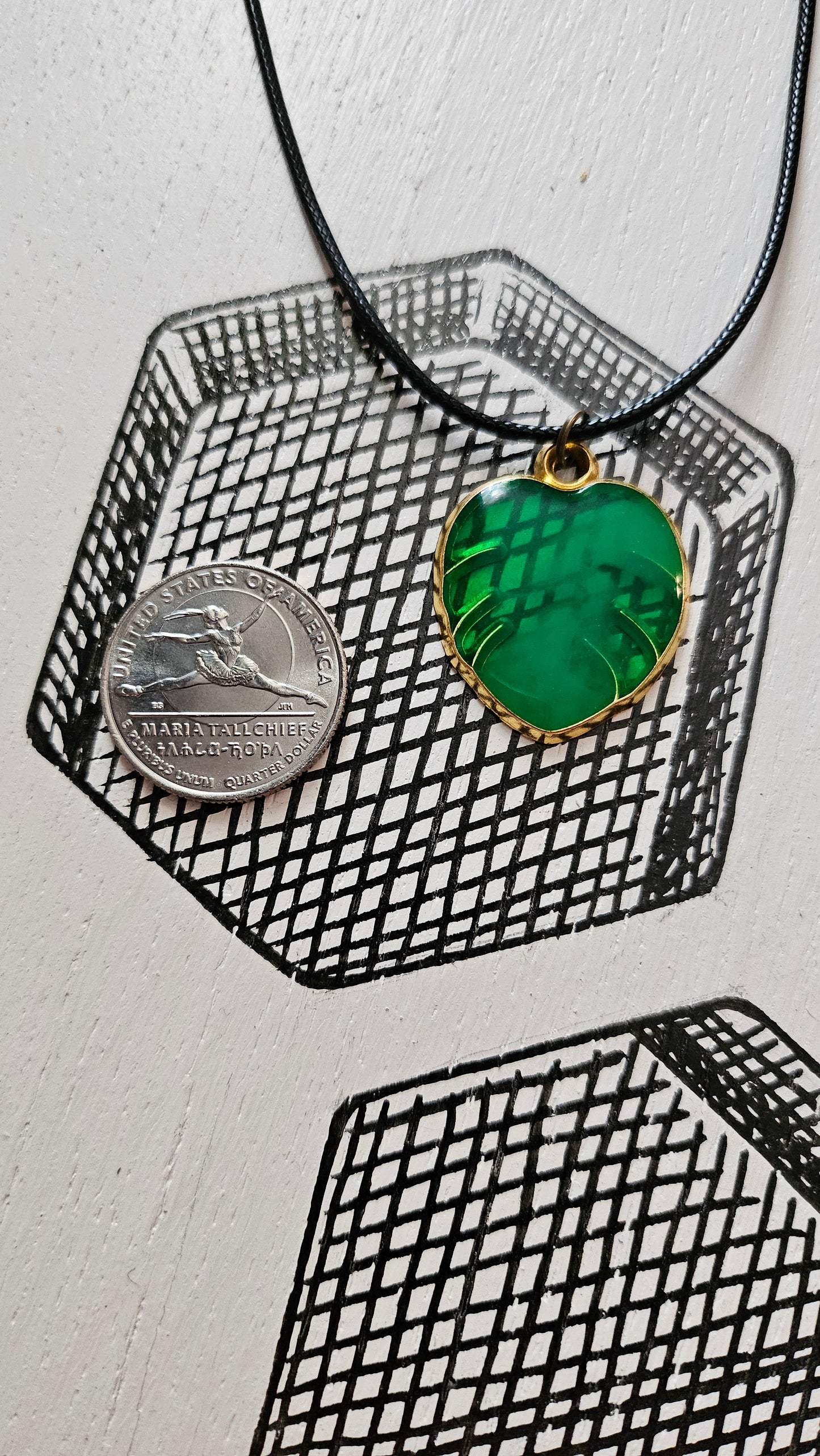 Monstera Leaf Shaped Pendant (Made with Resin)