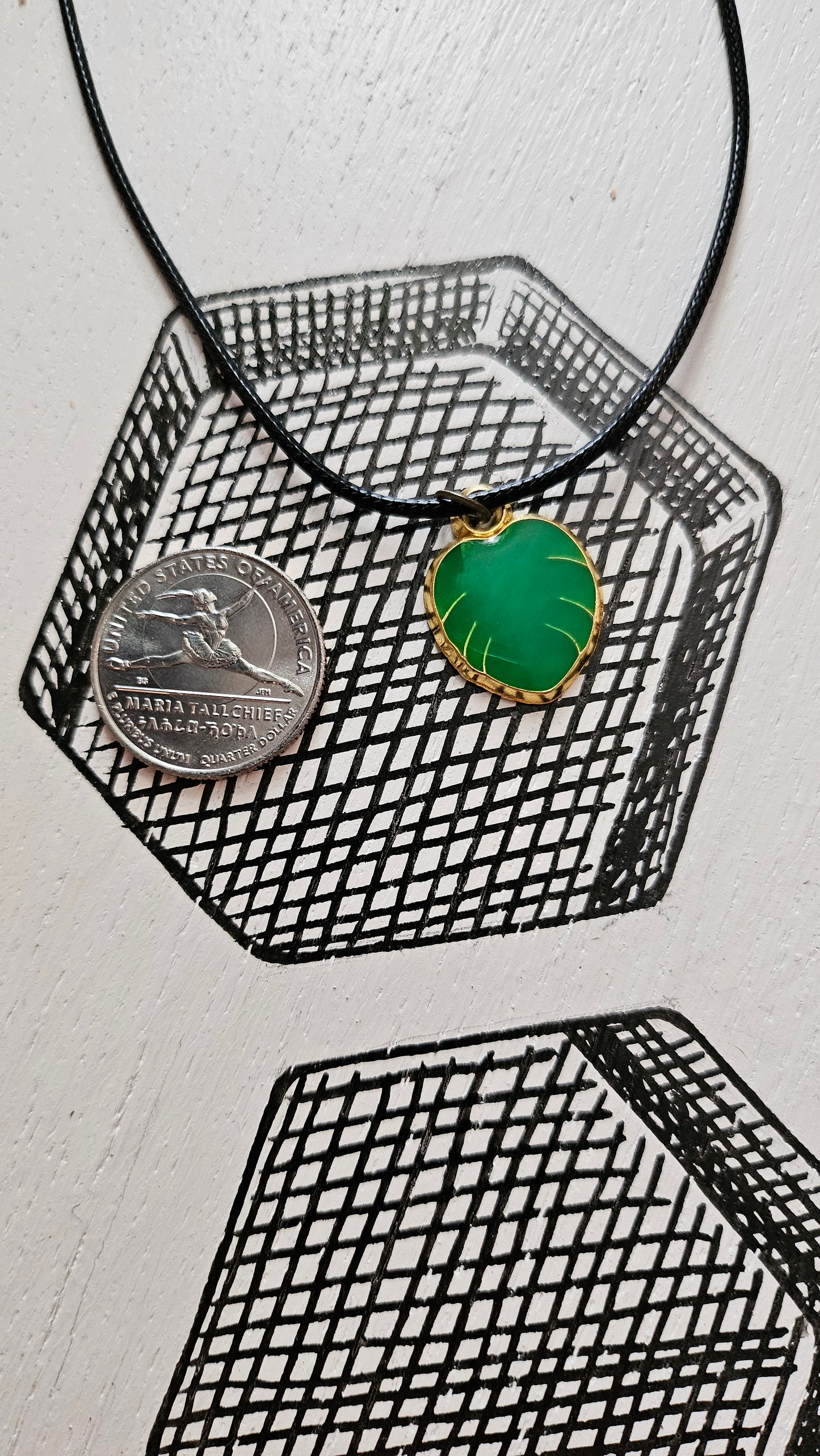 Small Monstera Leaf Shaped Pendant (Made with Resin)
