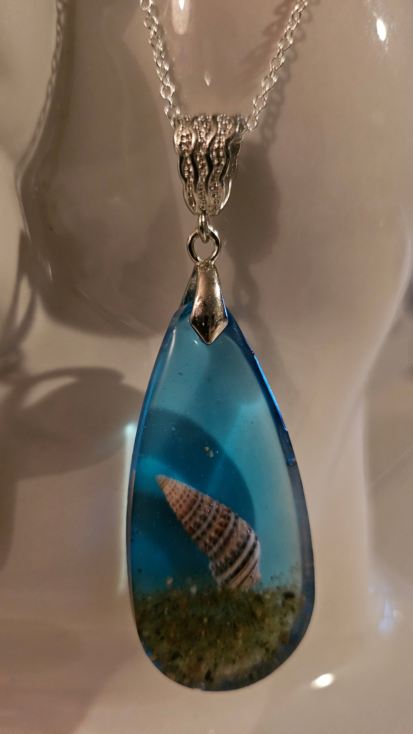 Teardrop Shell Pendant (Handmade with Resin)