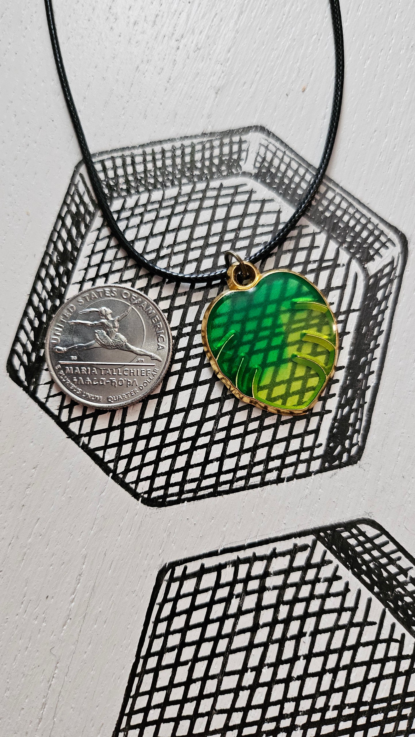 Monstera Leaf Shaped Pendant (Made with Resin)